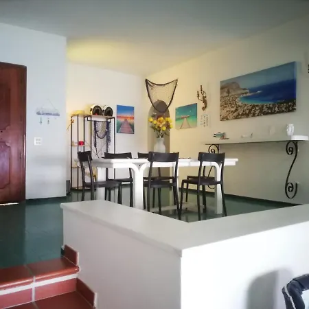 بيت للعطل Buonasera سانتا فلافيا