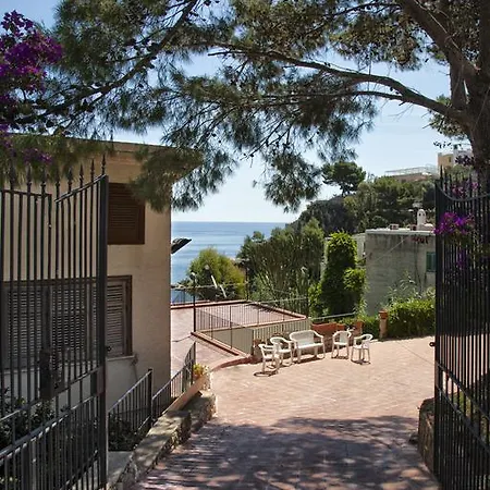 Holiday home Buonasera *